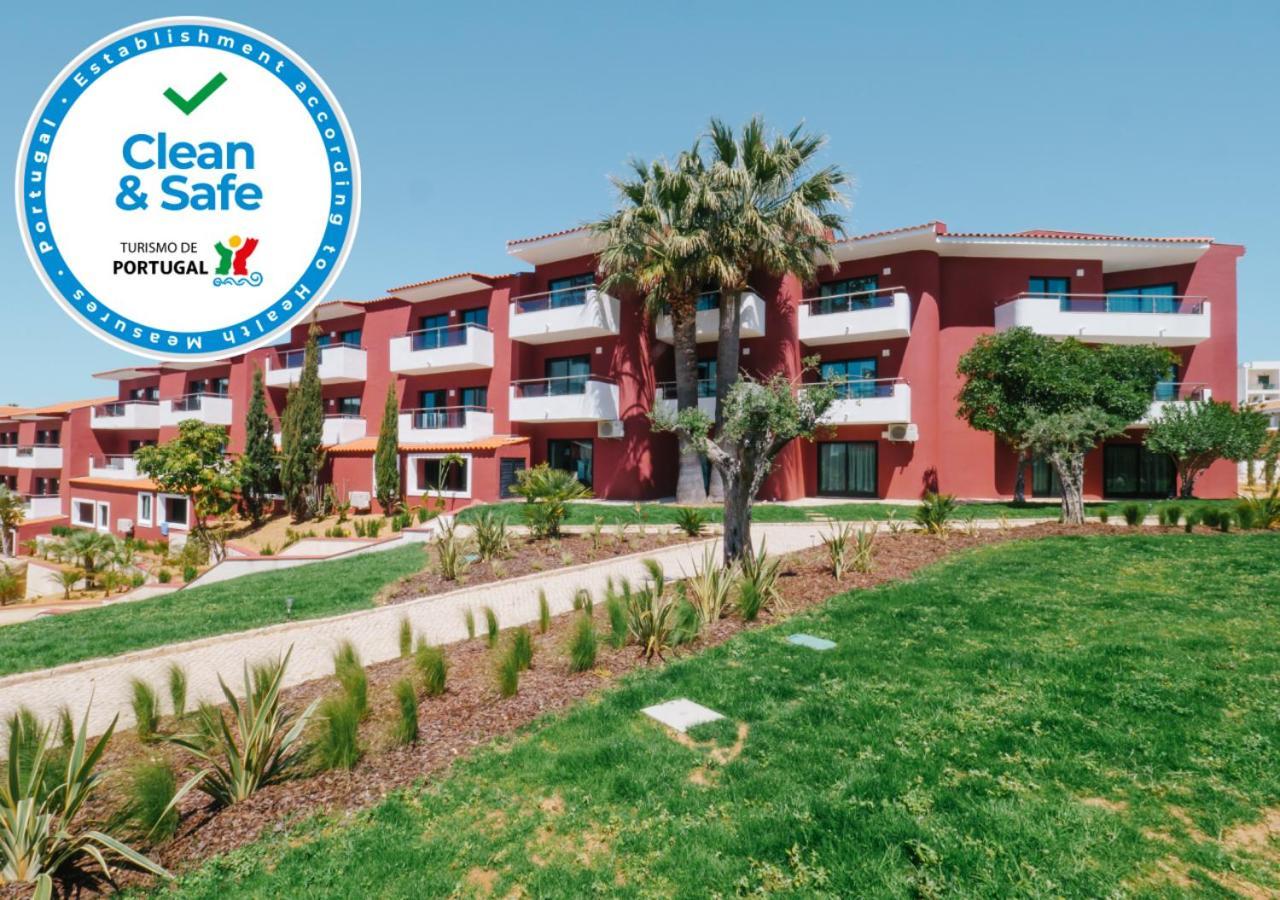 Topazio Vibe Beach Hotel & Apartments - Adults Friendly Albufeira Bagian luar foto