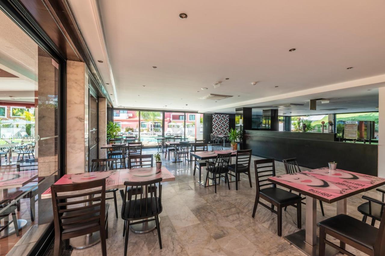 Topazio Vibe Beach Hotel & Apartments - Adults Friendly Albufeira Bagian luar foto
